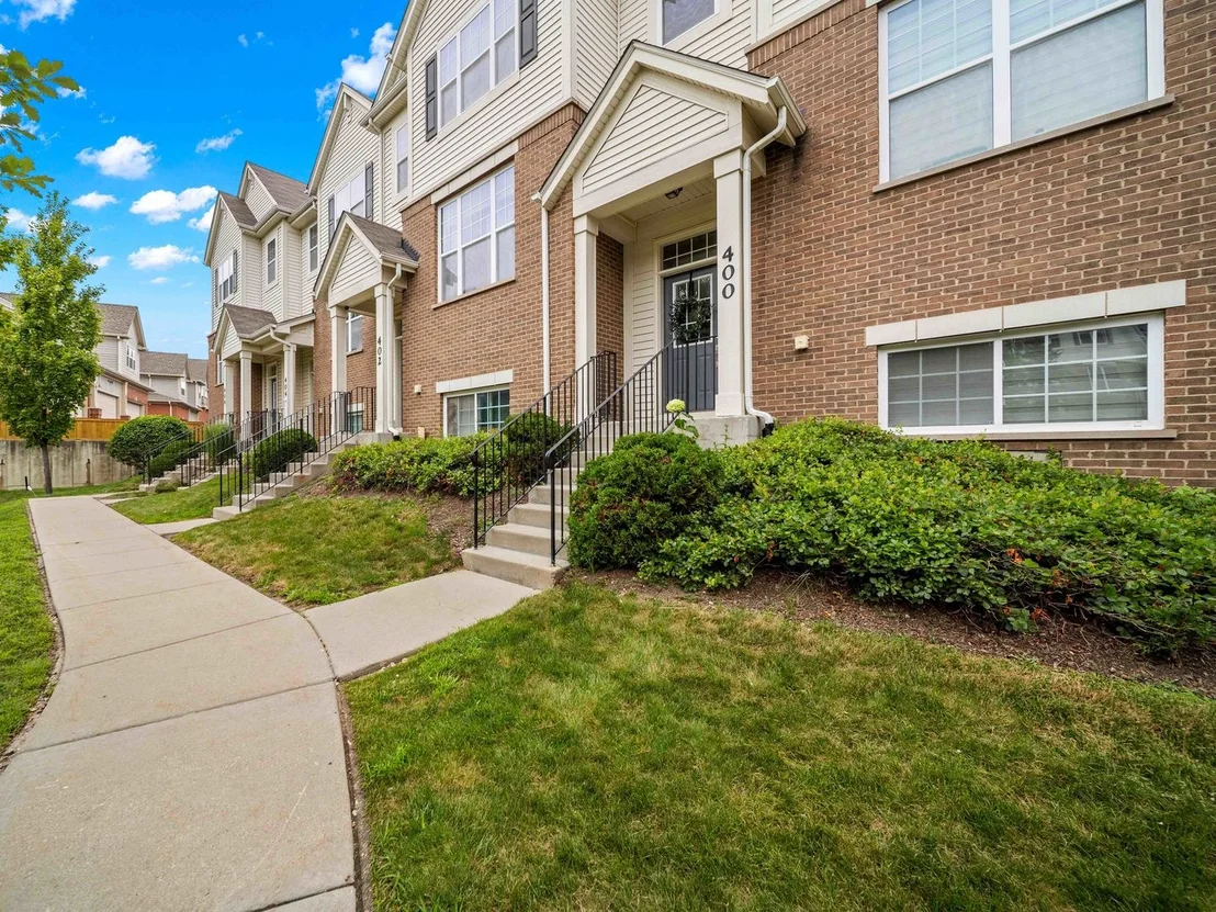 Photo of 400 Concord Court