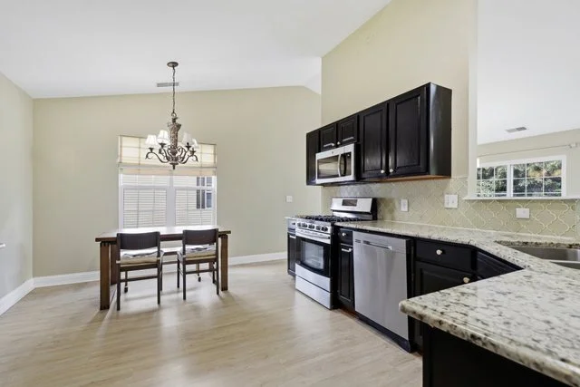Photo of 2481 Stoughton Circle