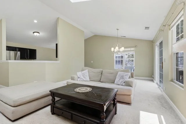 Photo of 2481 Stoughton Circle