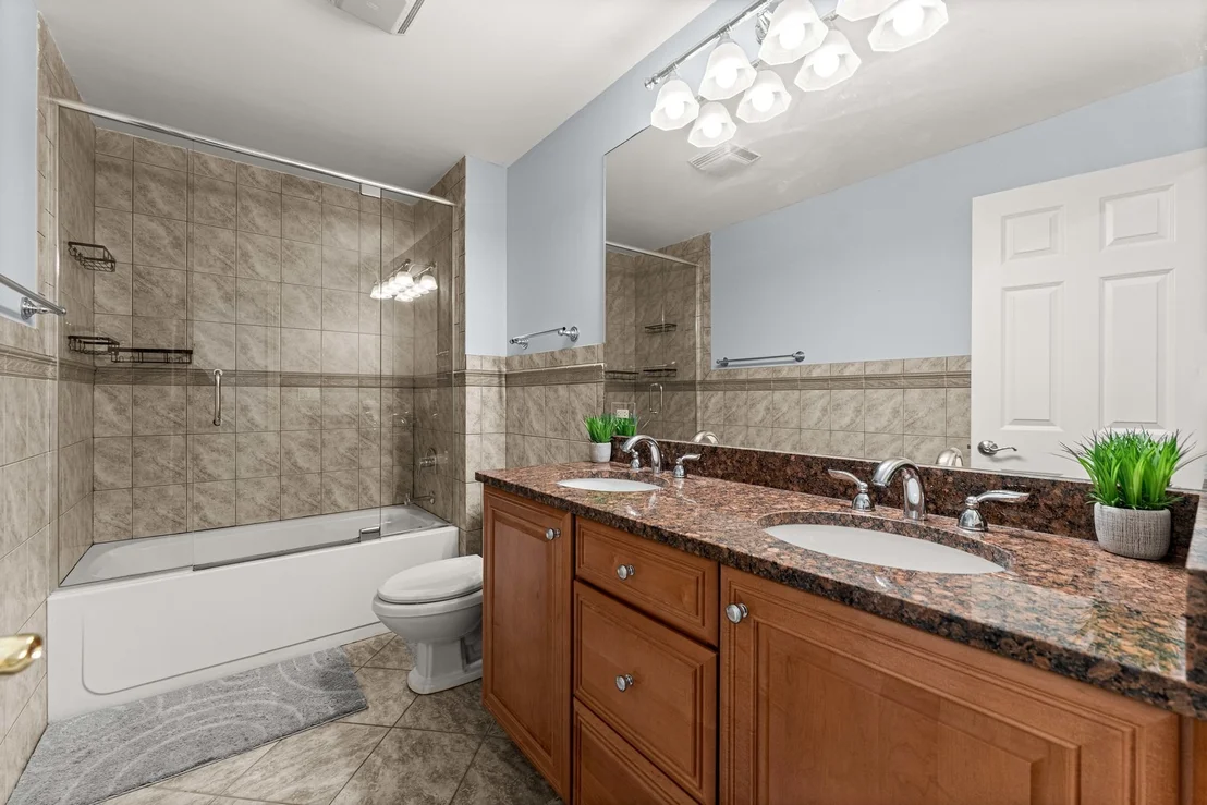 Photo of 281 N Forest Drive