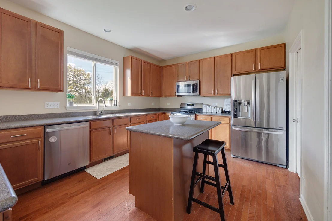 Photo of 1387 Baroque Avenue
