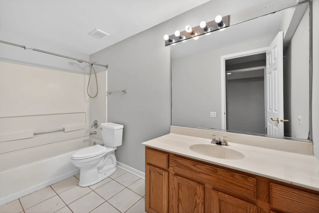 Photo of 1051 Delta Drive