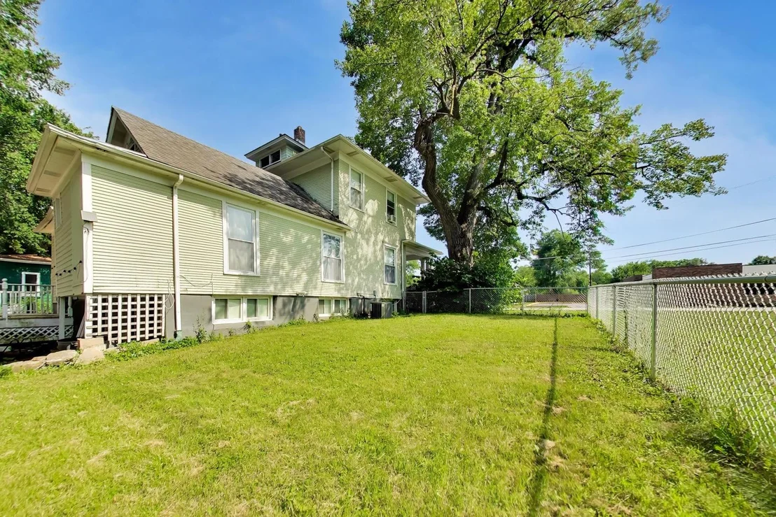 Photo of 422 Summit Street