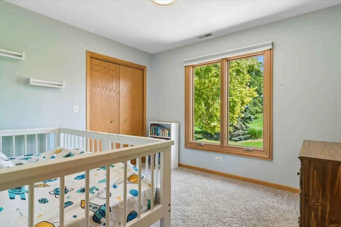 Photo of 824 Kent Circle