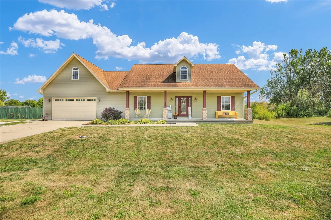 Photo of 48 Nightingale Circle