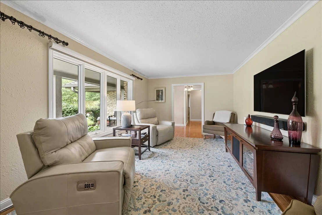 Photo of 25053 W Pauline Drive