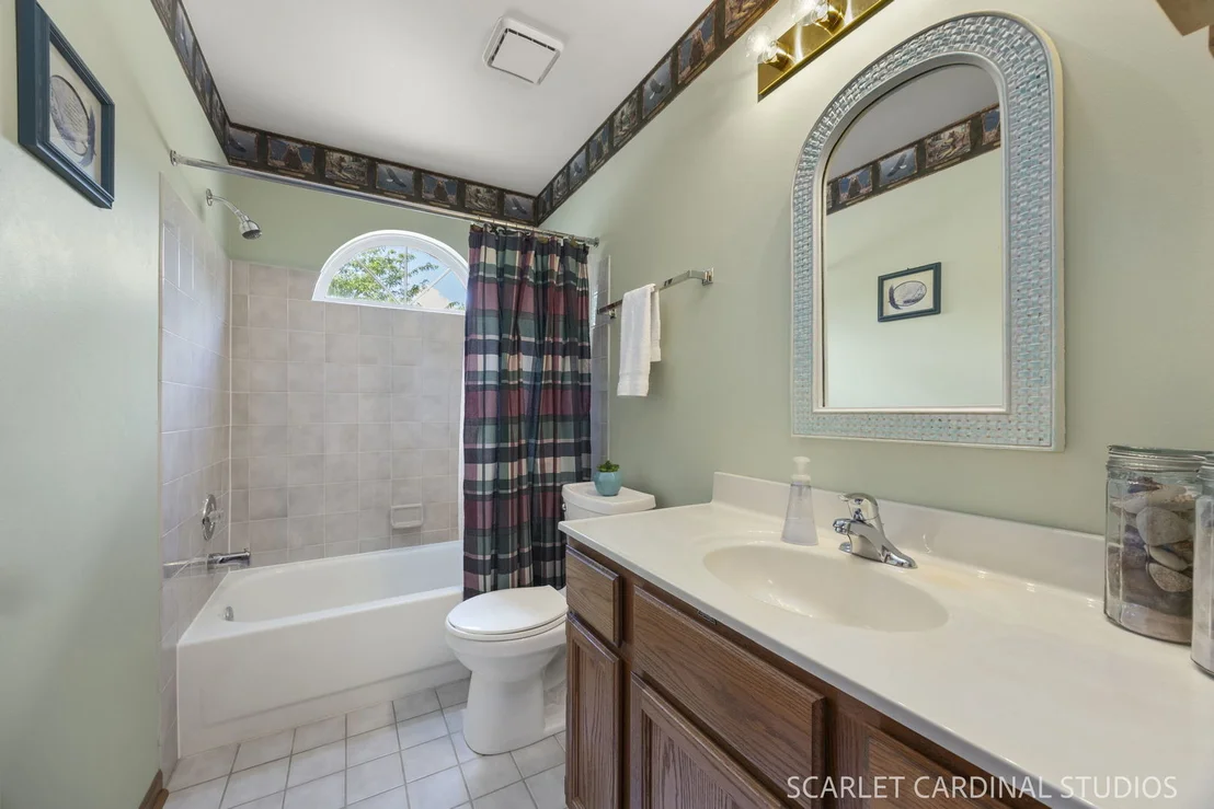 Photo of 127 Forestview Lane