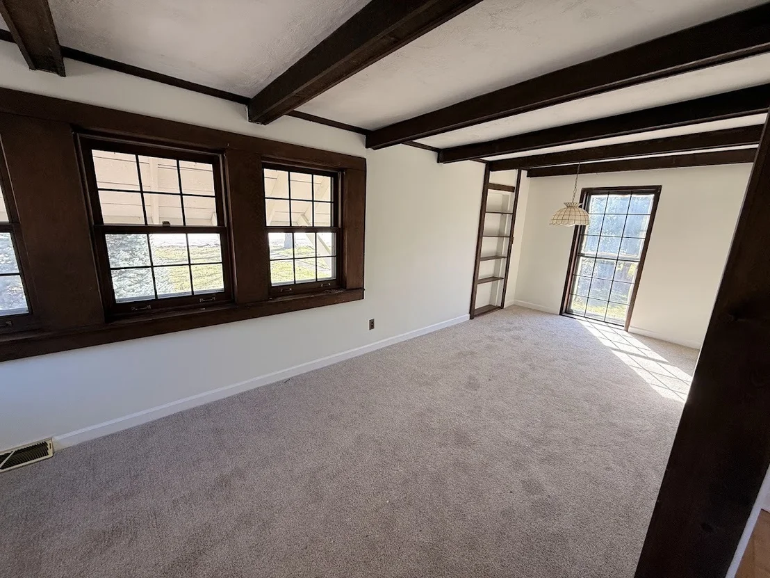 Photo of 18404 Dixie Highway