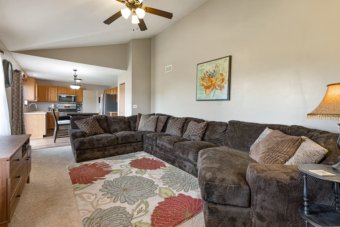 Photo of 775 Hyacinth Lane
