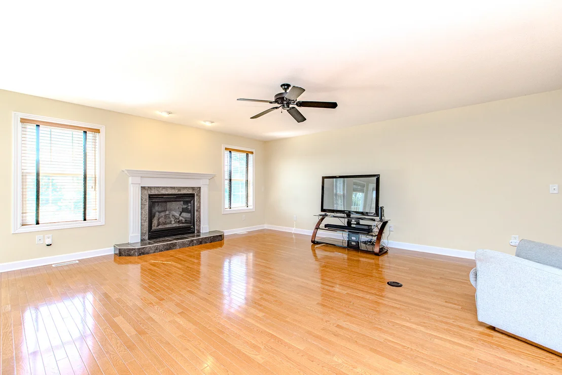Photo of 2334 CASCADE Court