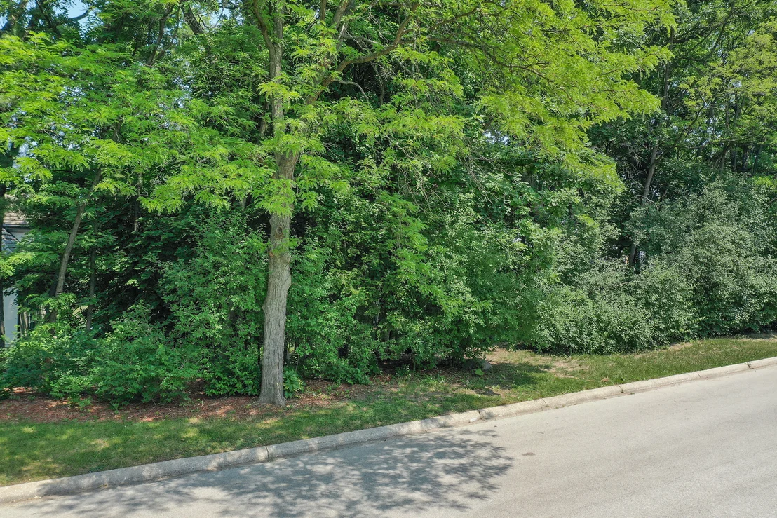 Photo of 910 Saint Stephens Green