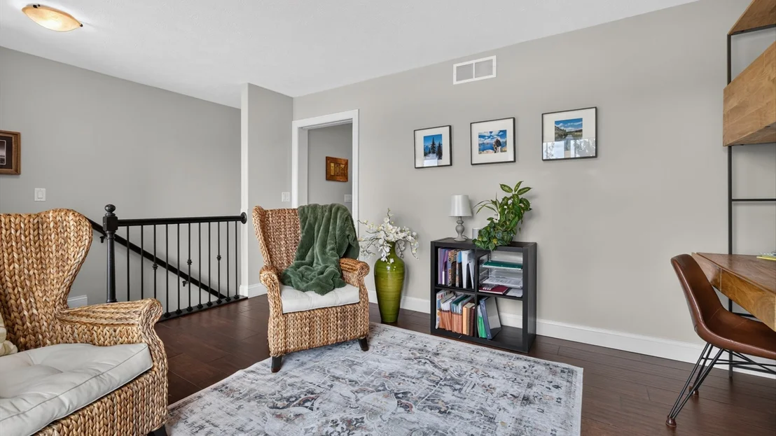 Photo of 2416 Shepard Road
