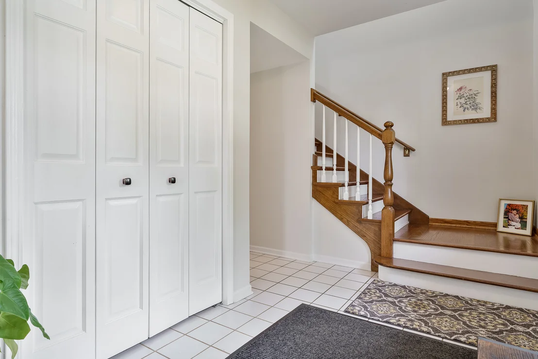 Photo of 881 Willowbrook Drive