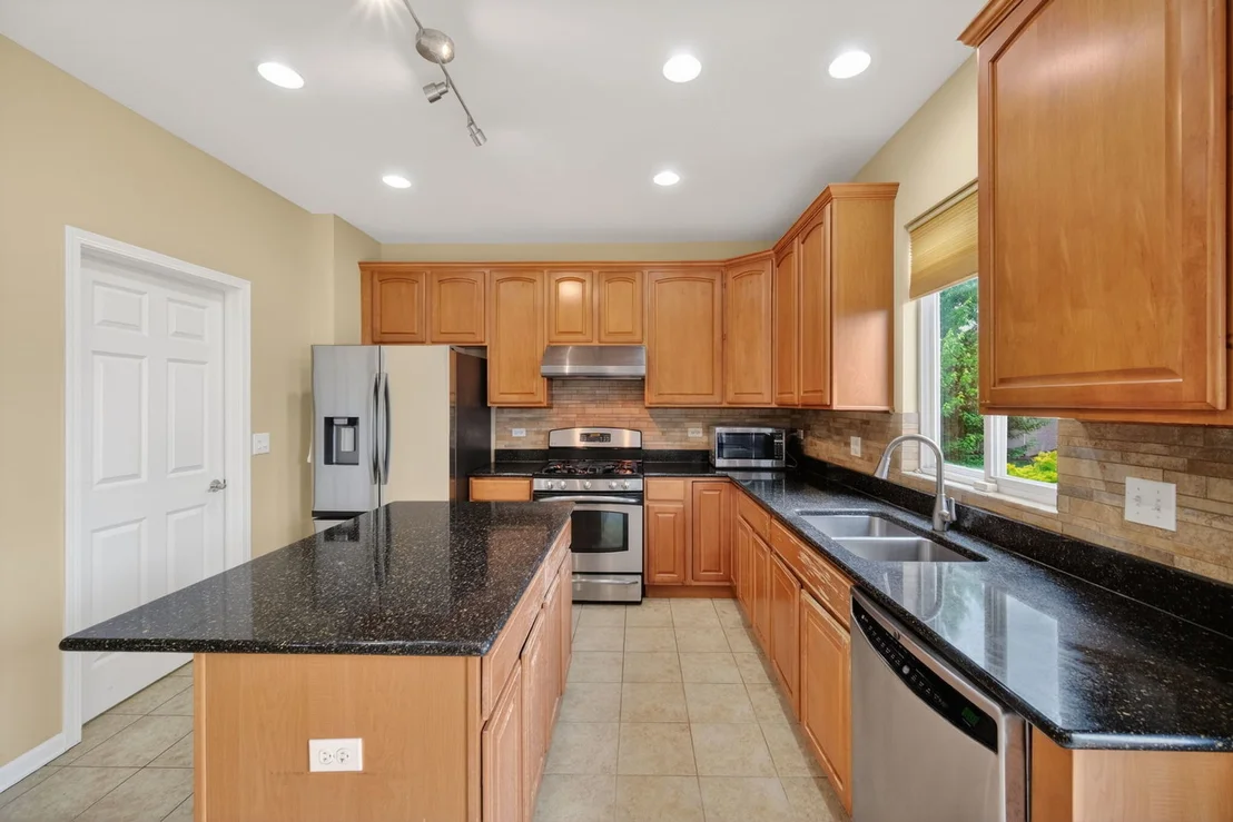 Photo of 321 Parker Place