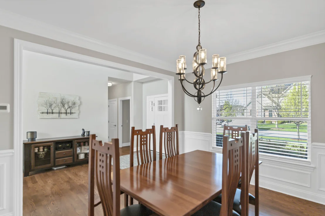 Photo of 3679 Broadleaf Avenue