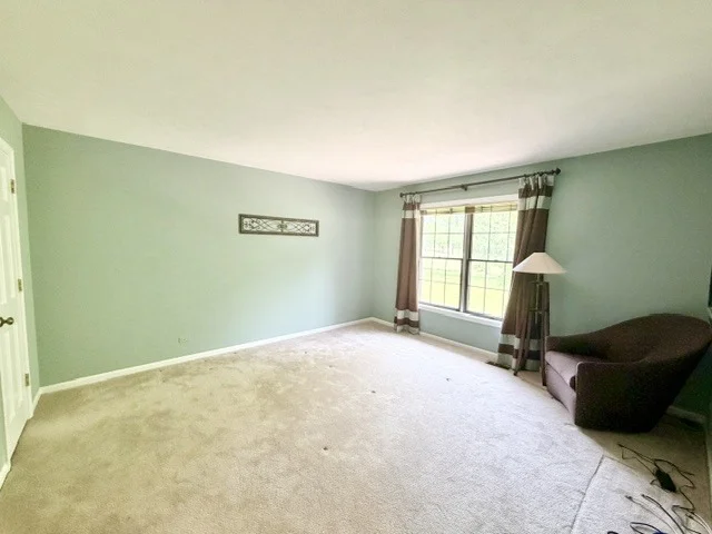 Photo of 11N071 Johnstown Road