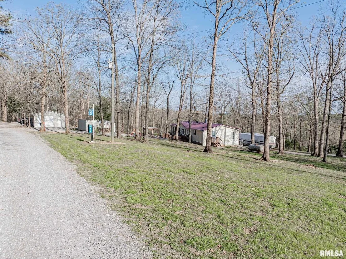 Photo of 565 Dutton Chapel Road