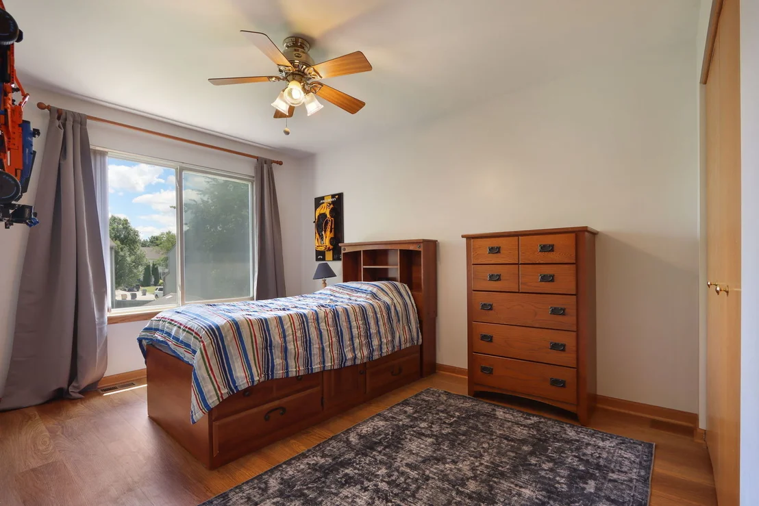 Photo of 992 Curran Place