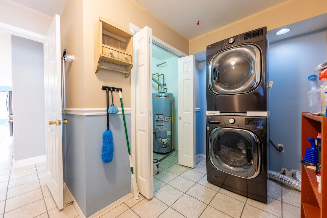 Photo of 511 Winston Drive