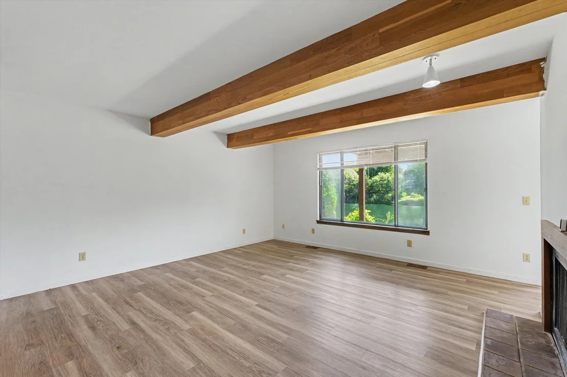 Photo of Unit 2142 at 2142 Harbortown Circle