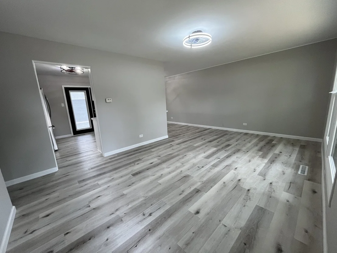 Photo of 11 bonds Drive
