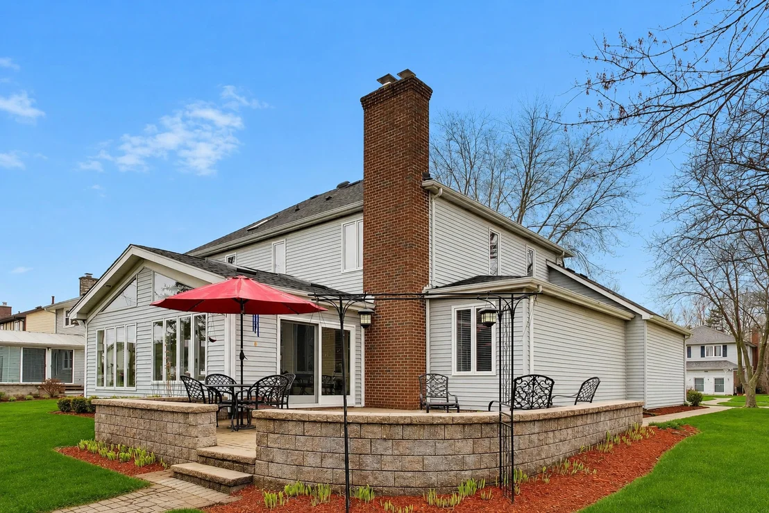 Photo of 1265 N Scarlet Drive