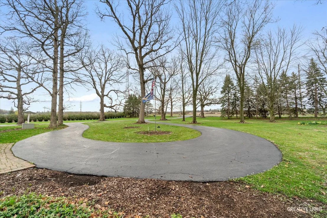 Photo of 43W762 Mcdonald Road