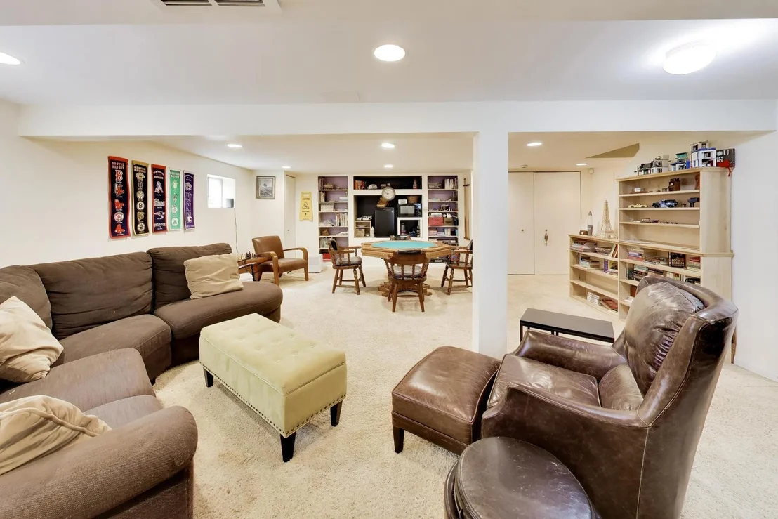 Photo of 3331 Maple Leaf Drive