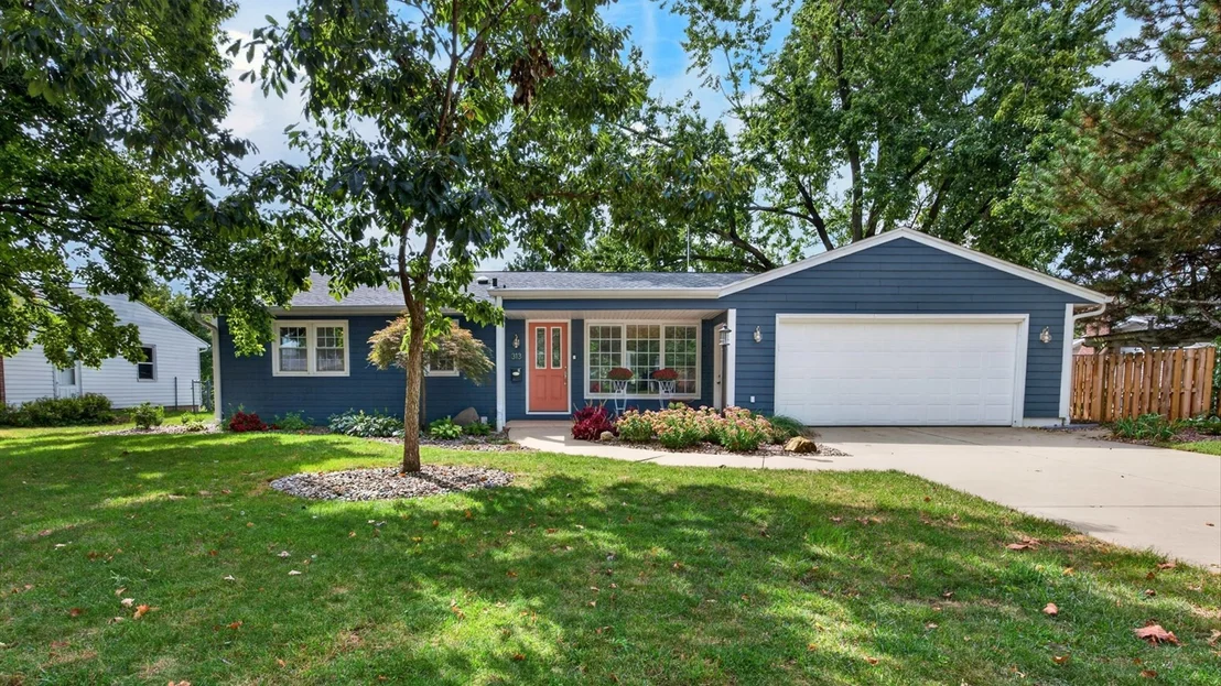Photo of 313 Vista Drive