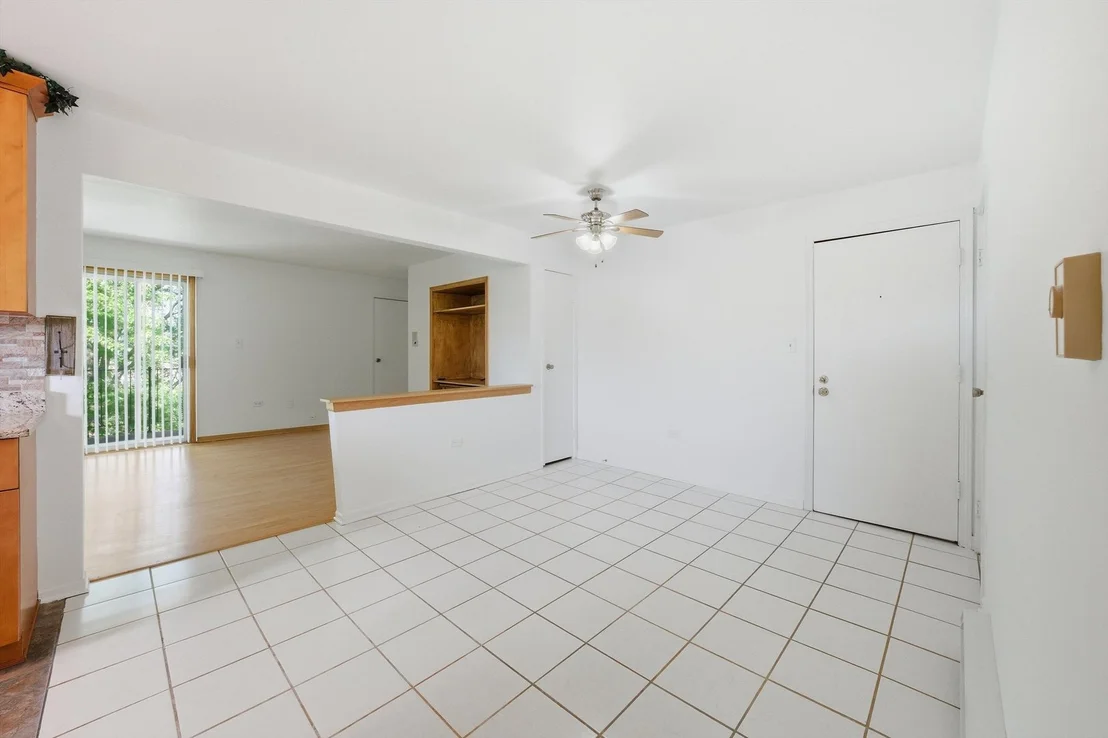 Photo of Unit 3B at 8039 Beloit Avenue
