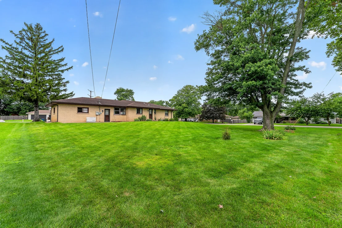 Photo of 3300 Pinecrest Drive