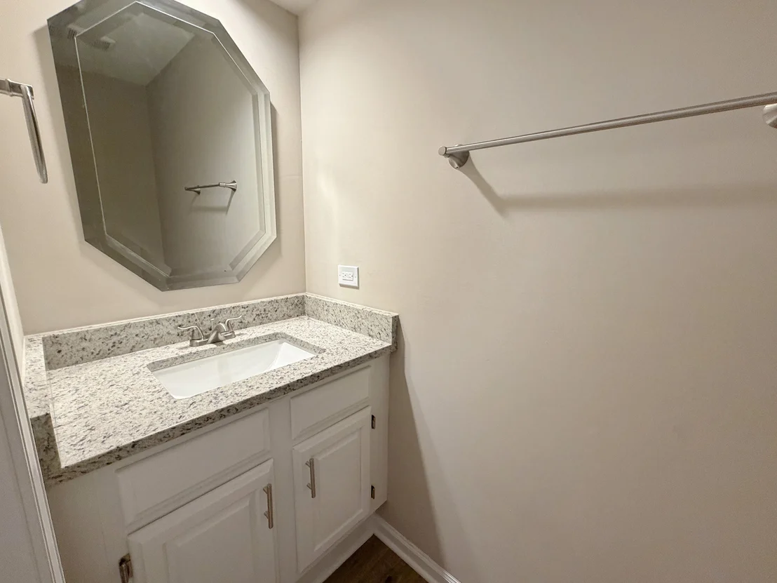 Photo of 112 Harvard Court