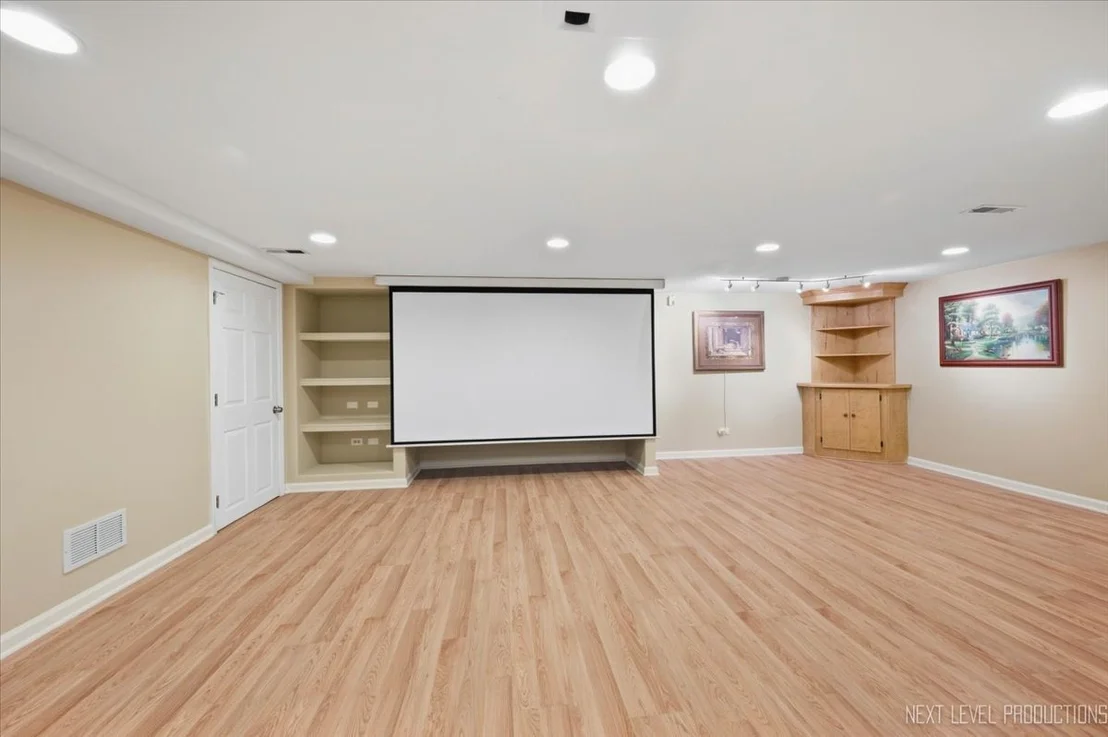 Photo of 1002 Thoroughbred Circle