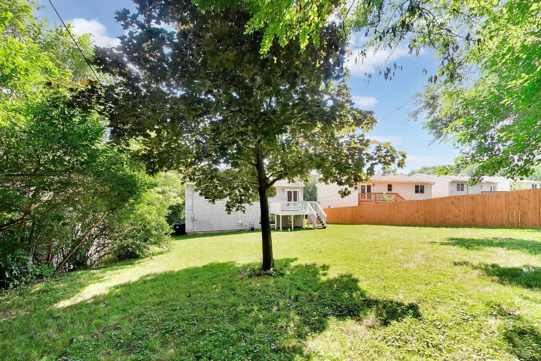 Photo of 5418 Hillside Drive