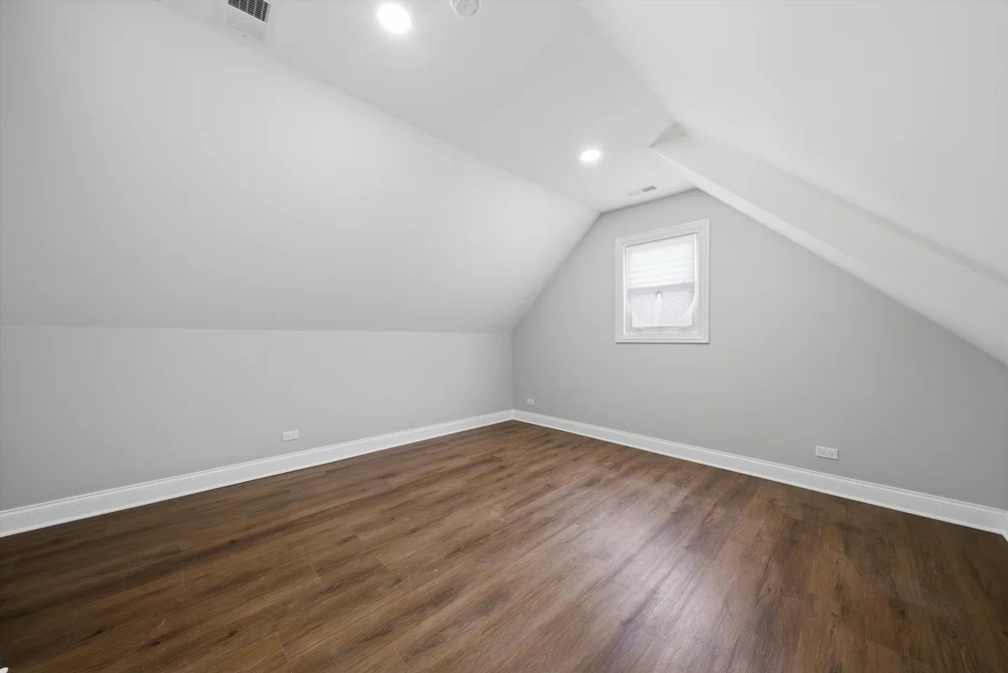 Photo of 433 W 100TH Street