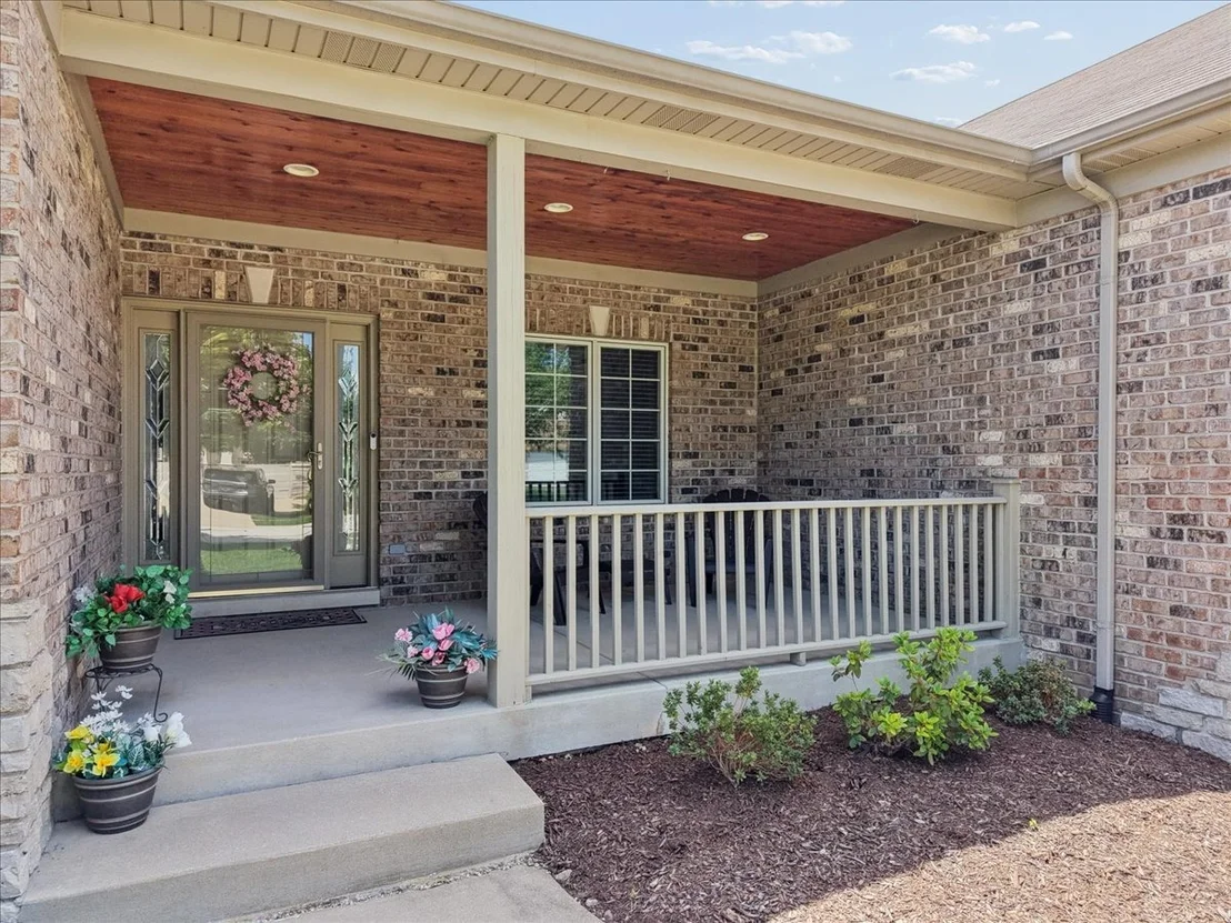 Photo of 24913 Thornberry Drive