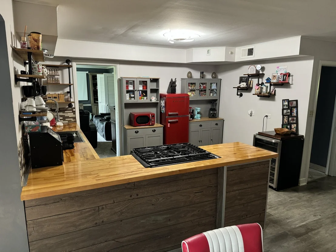 Photo of 1009 Rawson Bridge Road