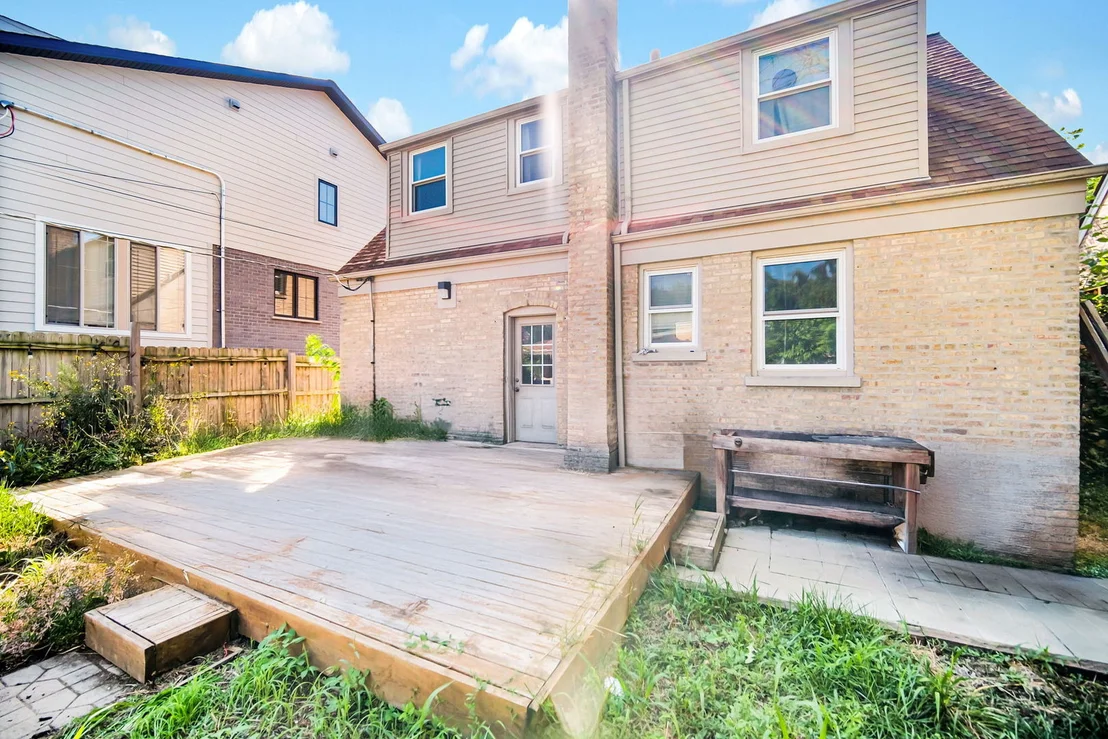 Photo of 313 Harlem Avenue