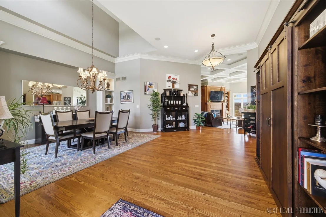 Photo of 1933 Spring Valley Drive