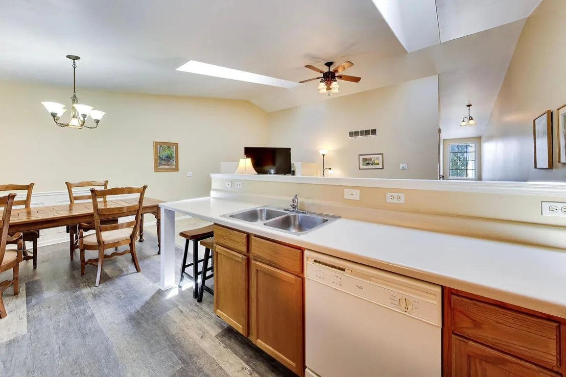 Photo of 1505 Stonefield Drive