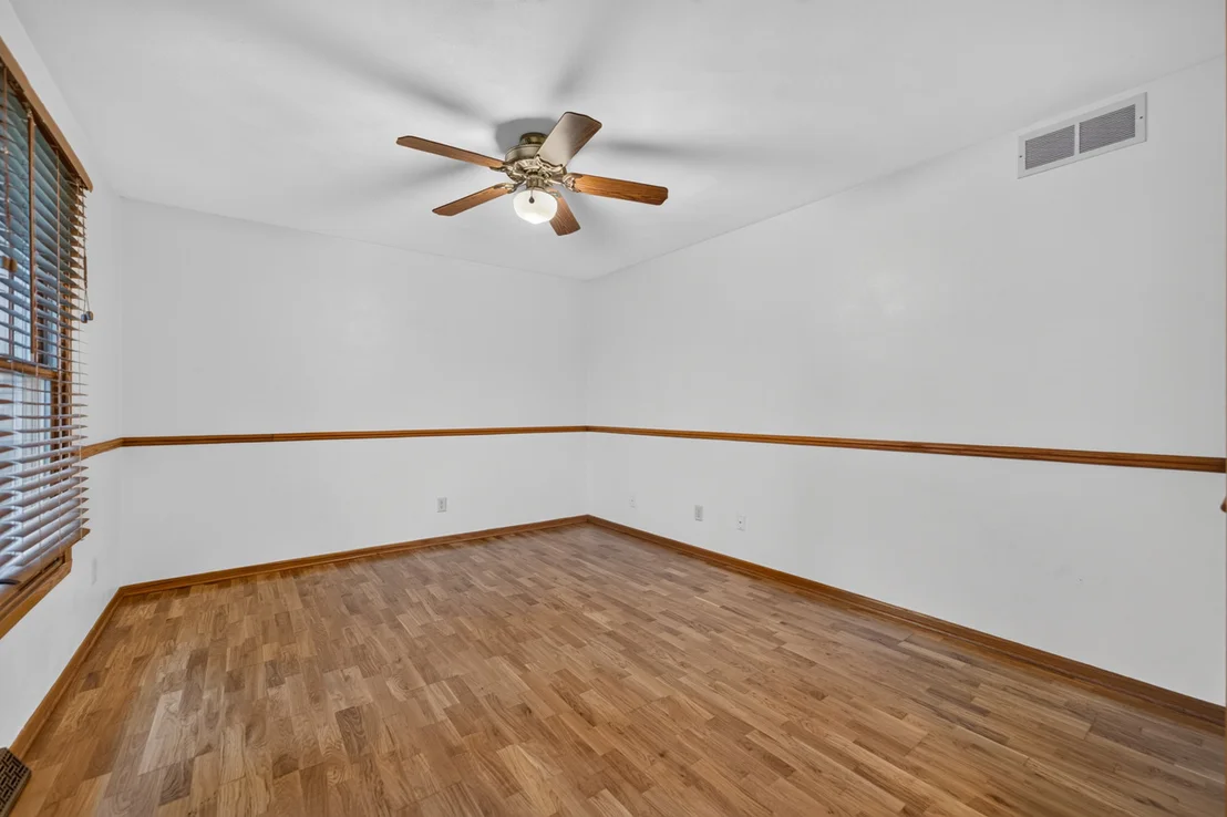 Photo of 8448 Centaur Drive