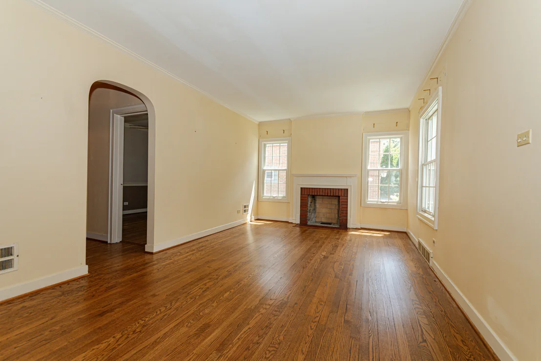 Photo of 335 Oak Street