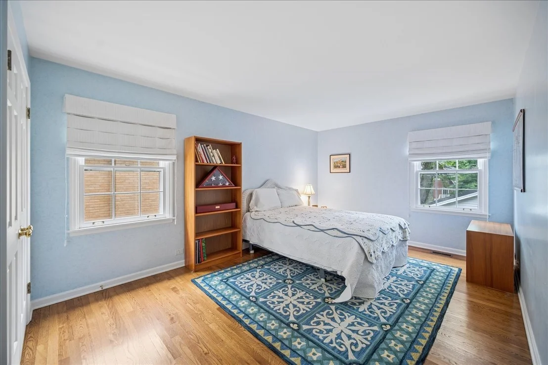 Photo of 2448 Central Park Avenue