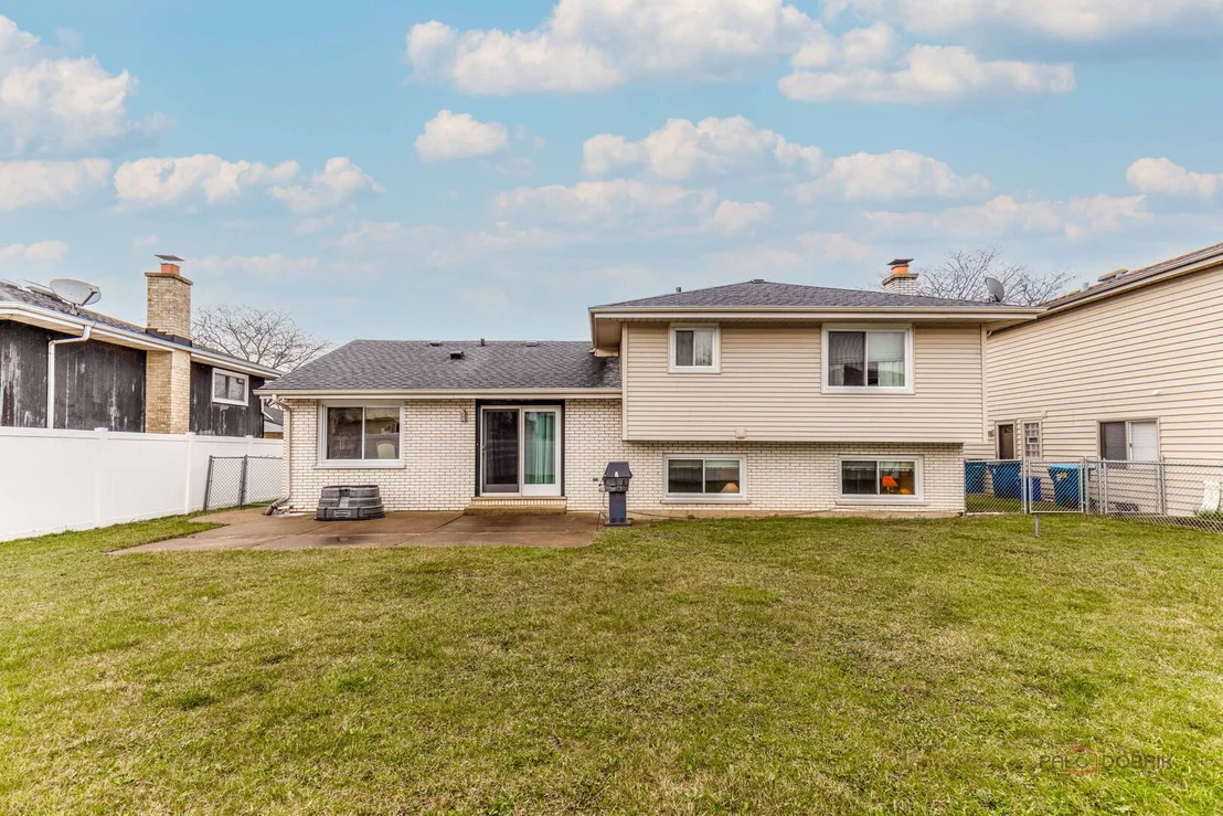 Photo of 1124 N Anvil Court