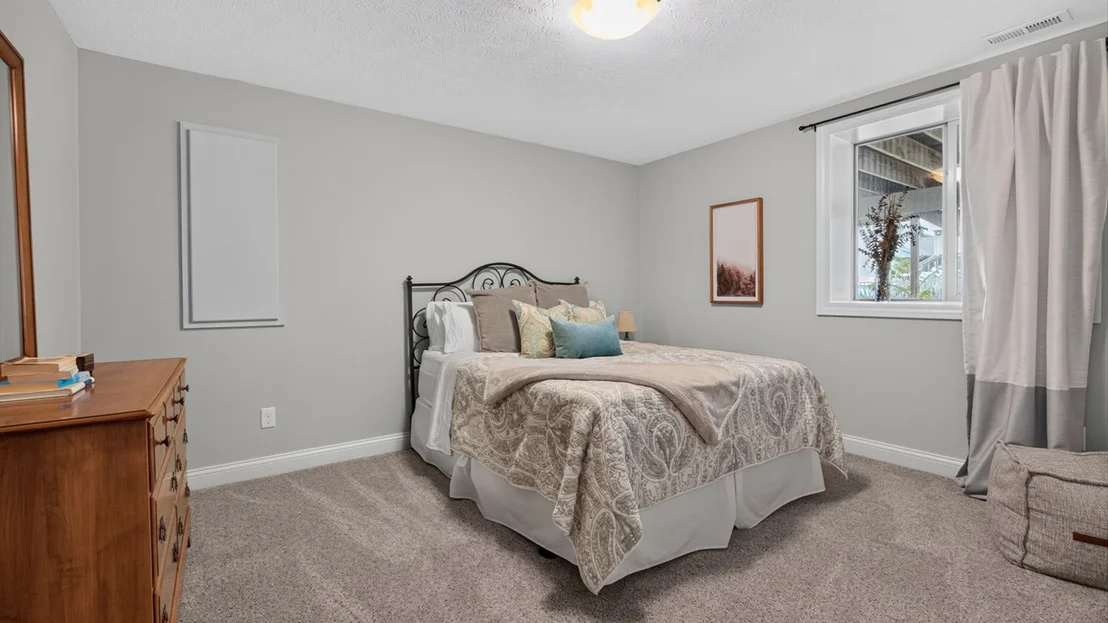 Photo of 2416 Shepard Road