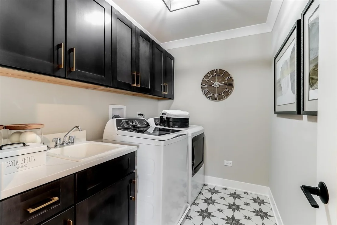 Photo of 713 Fairfield Drive
