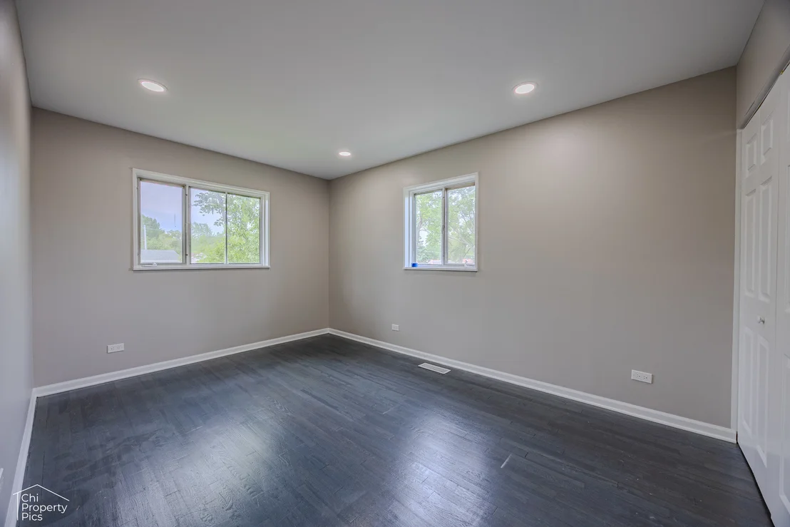 Photo of 430 Bode Road