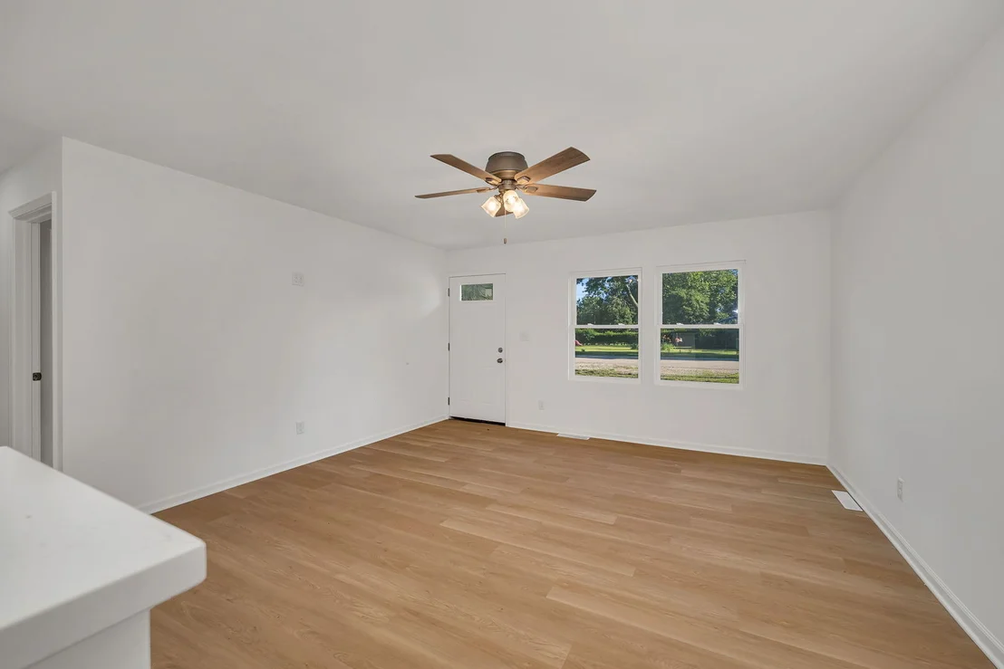 Photo of 403 W James Street