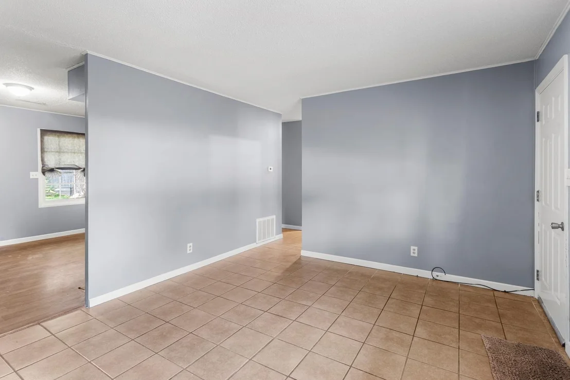 Photo of 1165 Clark Street