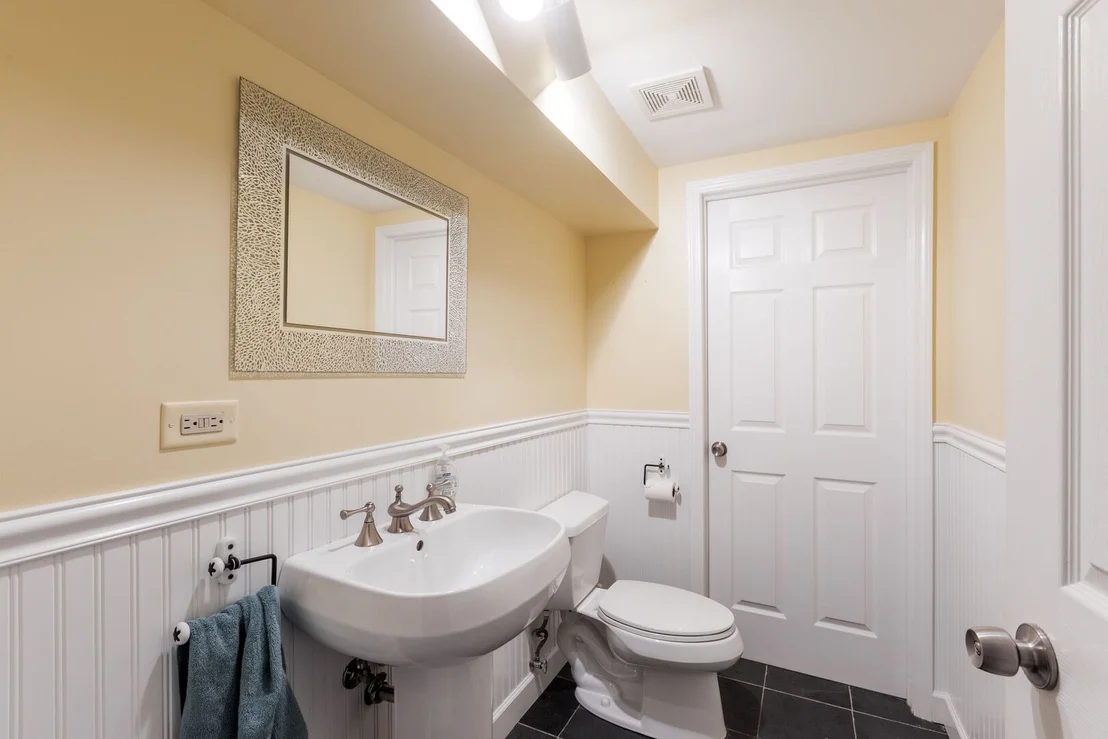 Photo of 1520 Telegraph Road